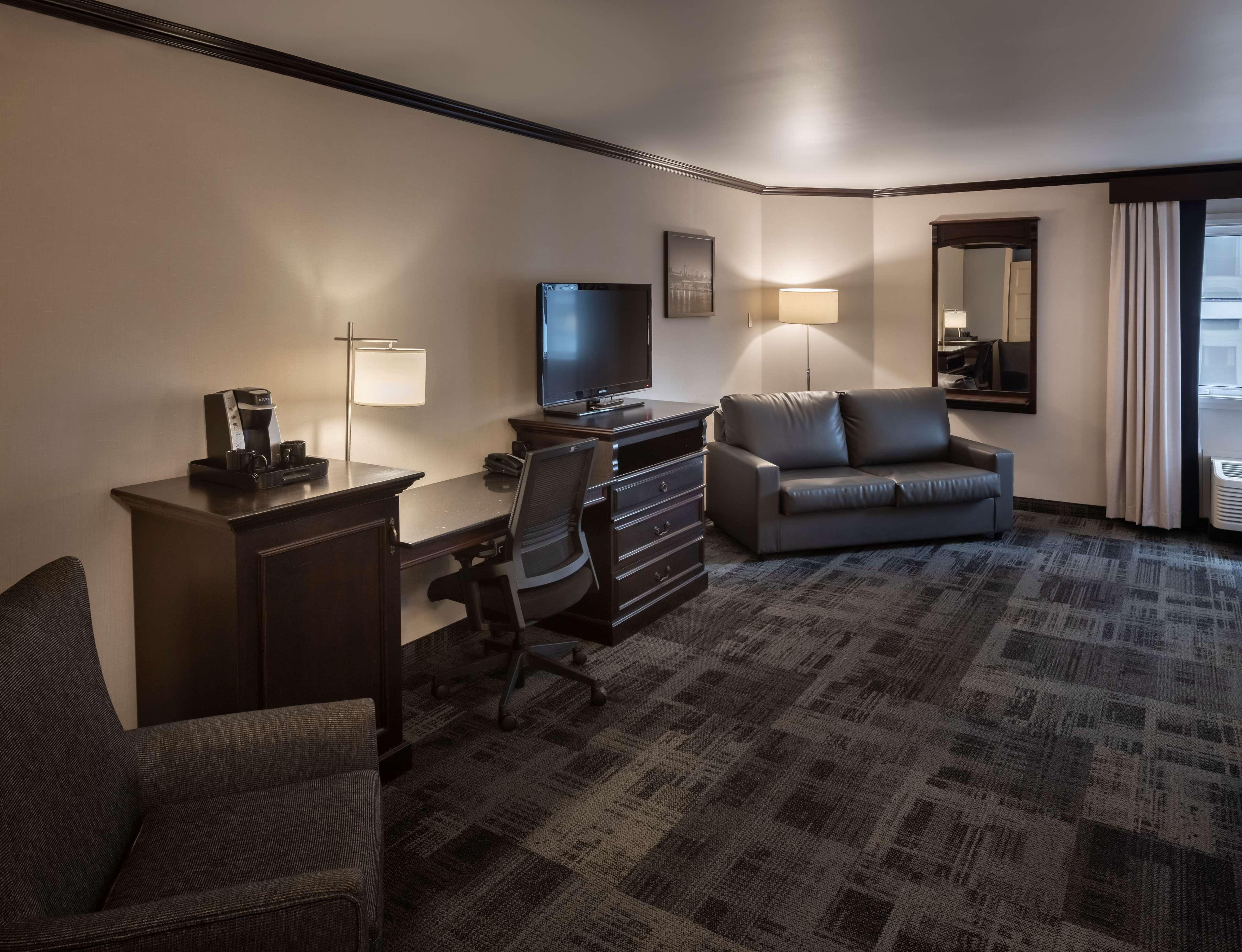 Best Western Plus City Centre Centre-Ville Квебек Экстерьер фото